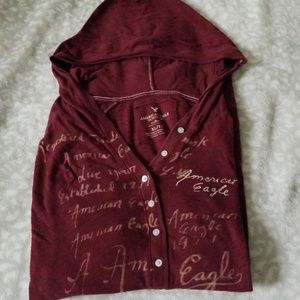 Long sleeve American Eagle hooded top